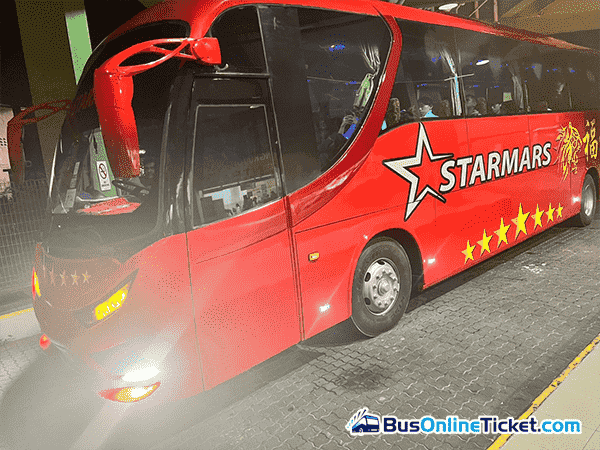 Star Mars Travel Bus